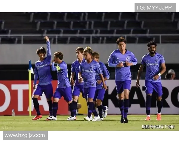 广岛三箭迎战冈萨多力争主场胜利展现球队实力与斗志