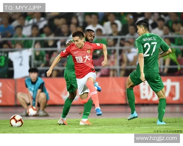 恒大与西悉尼激战正酣比分悬念引发球迷热议 恒大与西悉尼激战正酣比分悬念引发球迷热议